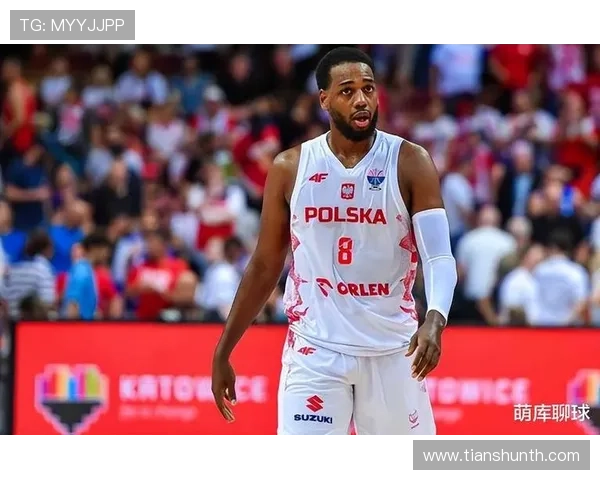 波兰乔丹三战狂砍85分提前晋级成世界第17核心全场高呼MVP 波兰乔丹三战狂砍85分提前晋级成世界第17核心全场高呼MVP